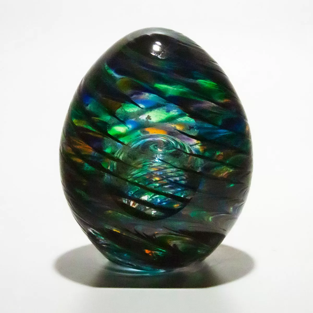 Ribbed Spiral Optic Egg with Cremains